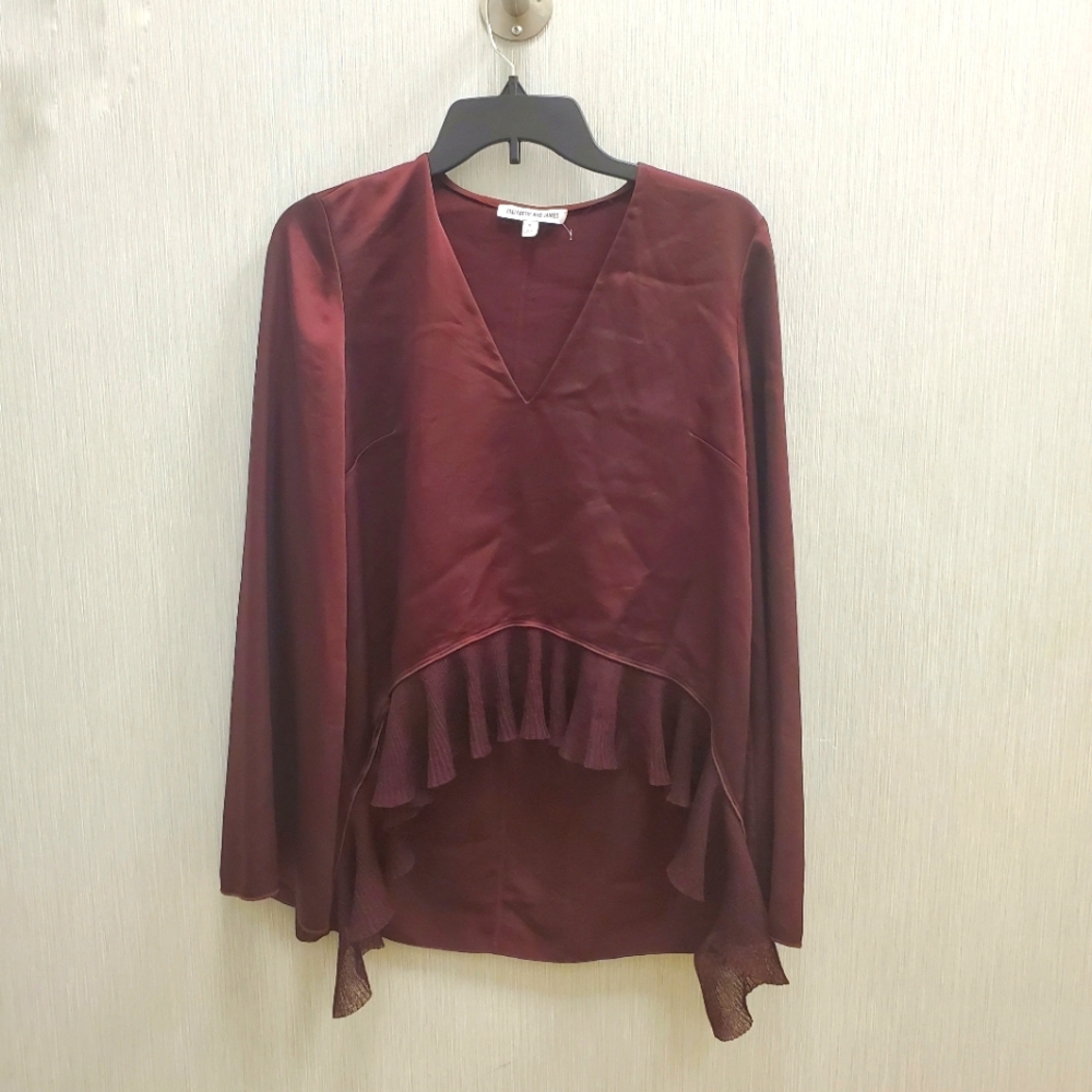 Elizabeth & James Satin Flare Sleeve Hi Low Ruffle "Heath" Top EUC!